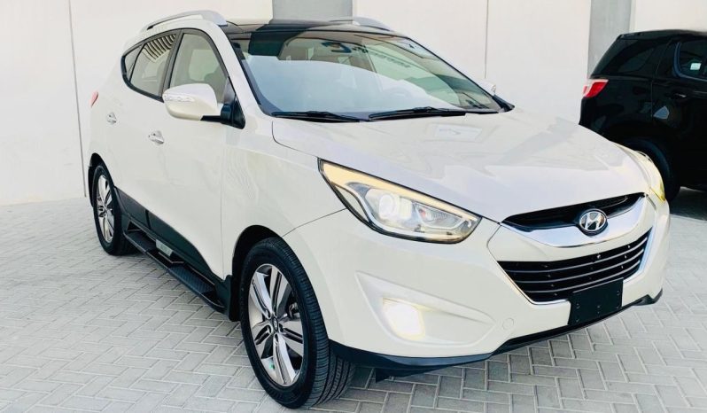 HYUNDAI TUCSON LIMITED 4*4 MODEL 2015 GCC full