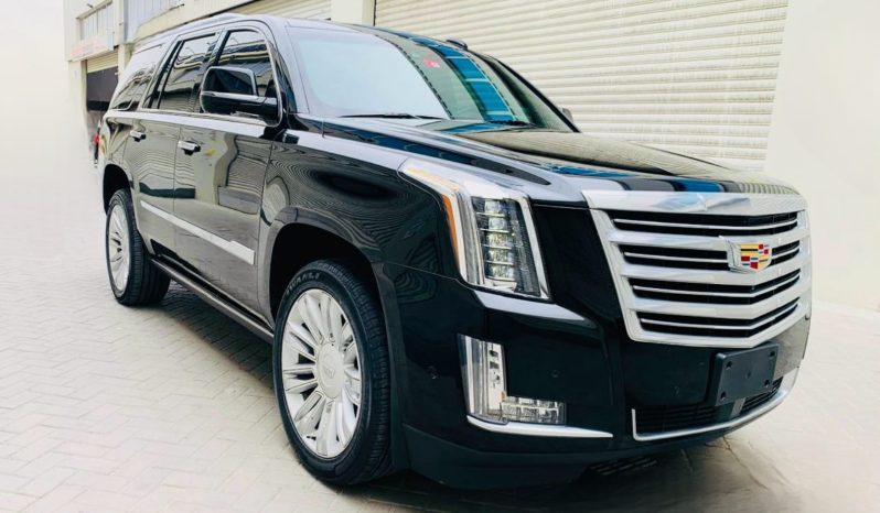CADILLAC ESCALADE PALTINUM V8 MODEL 2017 GCC full