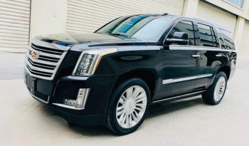 CADILLAC ESCALADE PALTINUM V8 MODEL 2017 GCC full