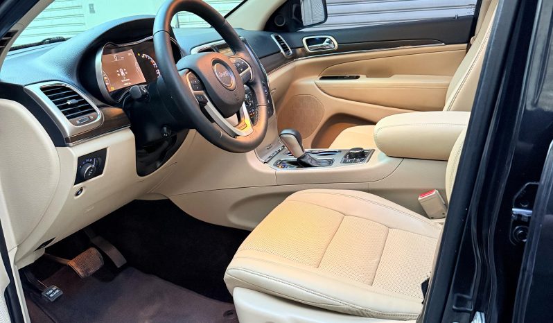 JEEP GRAND CHEROKEE LIMITED STD 2016 MODEL GCC full