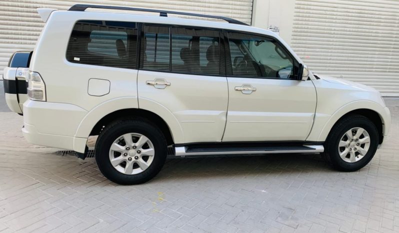 MITSUBISHI PAJERO 2016 MODEL GCC full